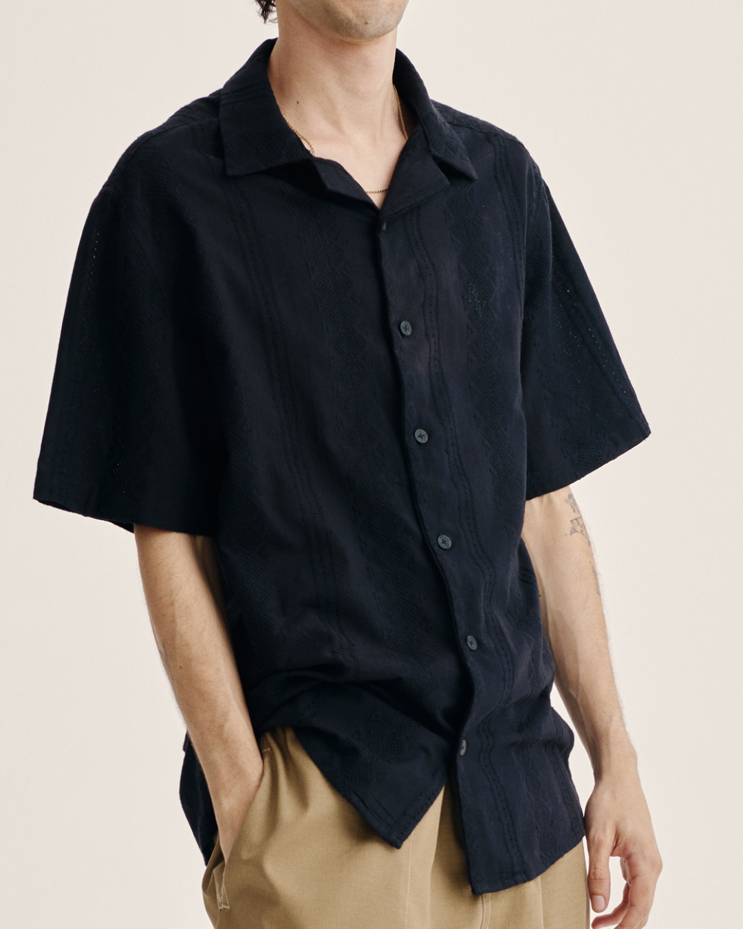 Camisa Gil Preta