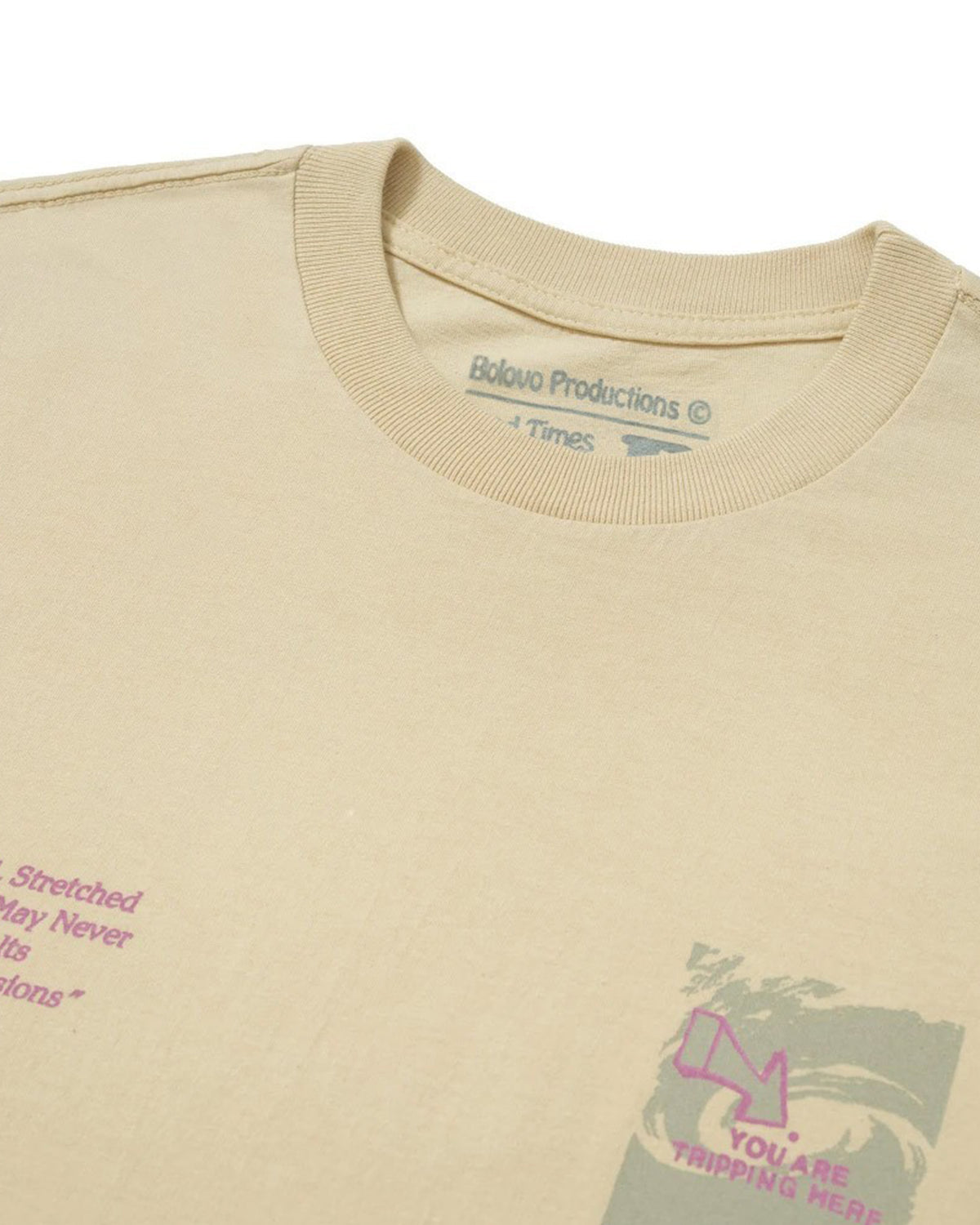 Camiseta Tripping Here Bege