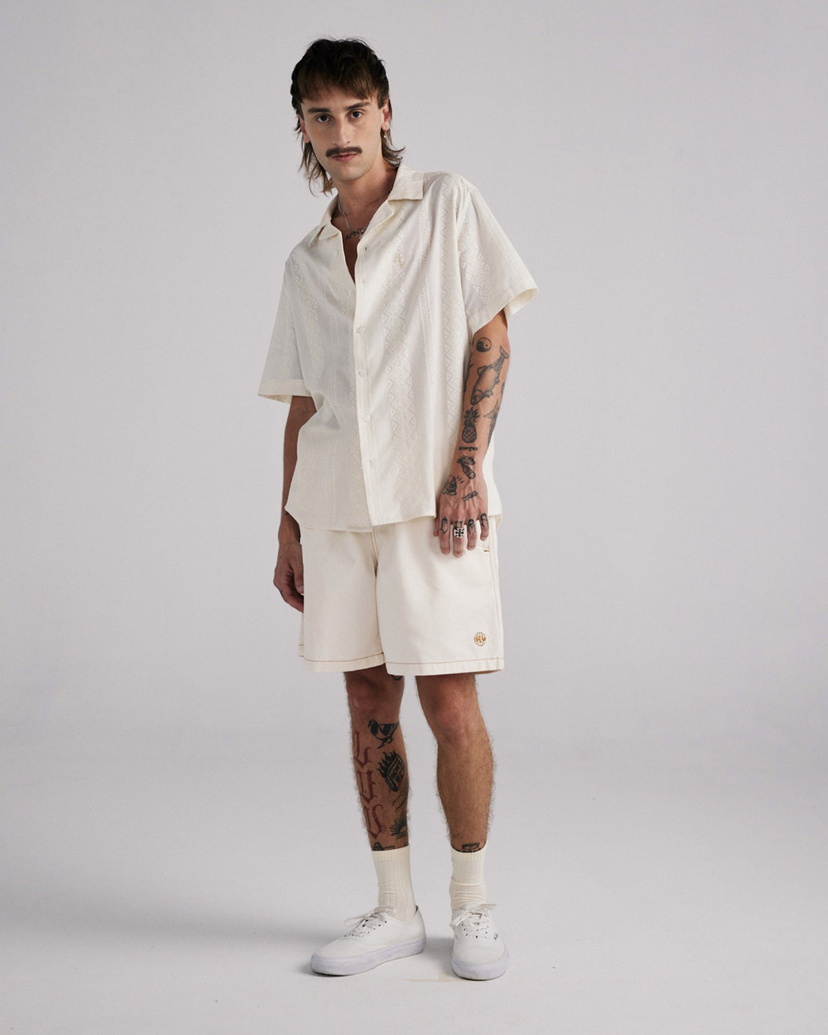 FDS Shorts Sarja Off Com Contraste