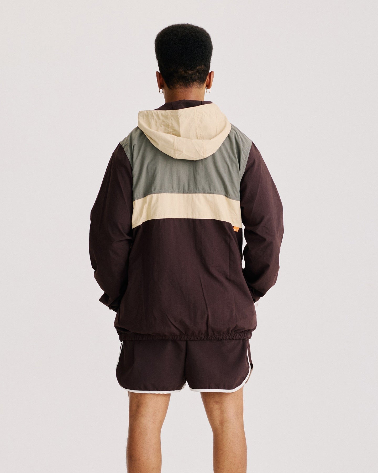 Windbreaker Recortes Funky Bege